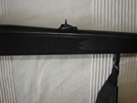 Vendo Weatherby vanguard fibra 300wm, con bases y monturas warne desmontables, visor Pentafles 1,5-6x42, 01