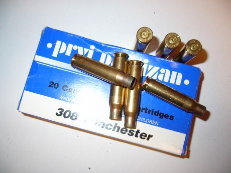 Pues eso que estoy haciendo sitio y cambiaría las siguientes vainas :

S&W 32
320 Und CBC y 134 GFL 11