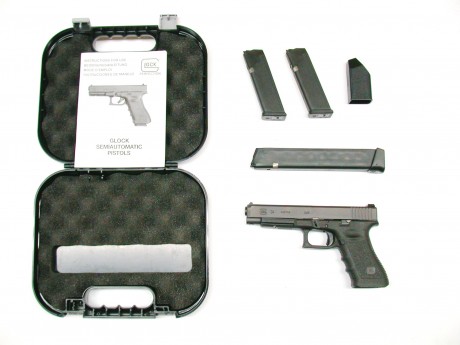 Vendo Glock 34 en muy buen estado, por no usar. Con dos cargadores de 17 cartuchos y uno de 30. Gastos 01