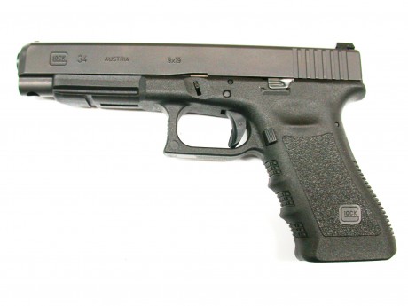 Vendo Glock 34 en muy buen estado, por no usar. Con dos cargadores de 17 cartuchos y uno de 30. Gastos 00