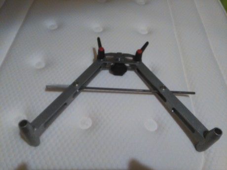 Vendo bìpode para carril UIT a estrenar, nunca usado.

Se encuentra en Aranda de Duero (Burgos).

El  02