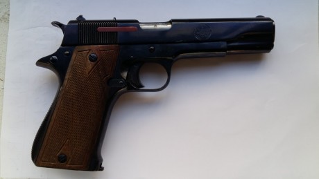 Vendo Pistola Star modelo A de 9mm largo inutilizada por fresado en recamara logo de Aviacion muy bien 01
