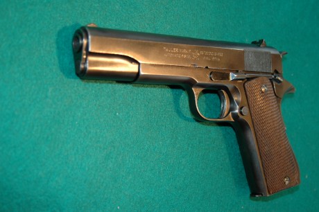 Tauler modelo V, military and police.

Calibre 9largo.

Pistola de colección, todas las piezas con la 00