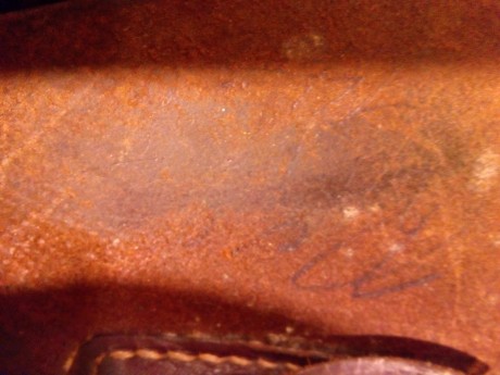 Hola a todos, tengo una magnífica funda para vender de la Parabellum P08 de la Primera Guerra Mundial, 41