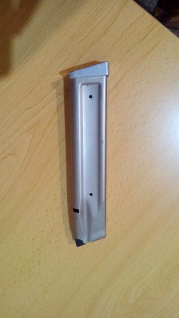 visor holografrico c-more serenditipy color azul por 150€ gastos incluidos
cargador de 9mm/38 super auto 02