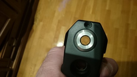 Hola a todos,

Pongo a la venta esta pistola de precisión TESRO TS22-3 en calibre 22LR con apenas disparos 122