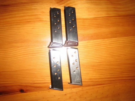 Cargadores  a 35€ con portes incluidos. Si se compran en lote a 25€ con portes incluidos.Están en Asturias. 10