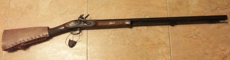 Hola. Vendo escopeta de chispa del calibre 12. Es una Fowler de Ardesa transformada de pistón a chispa. 00