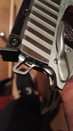 Compañeros, pongo a la venta esta escandalosa STI TARGET MASTER CROMADA DE 6" Y 9 mm,  está prácticamente 21