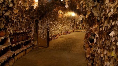 Buenas,
Aquí dejo algunos museos o colecciones peculiares, seguro que llama la atención por salirse de 01