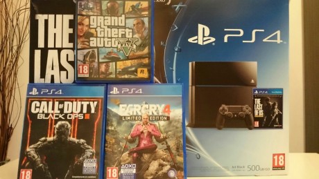 Original muy poco uso, impecable con factura de compra de hace un año, con los tres juegos que se ven. 01