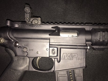 Vendo carabina Smith&Wesson MP15-22 Moe
Calibre: .22"LR
CUATRO cargadores originales S&W.
Con 01