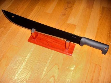  Machete completamente nuevo, sin uso , de la firma Cóndor, Modelo El Salvador, con hoja enteriza de acero 02