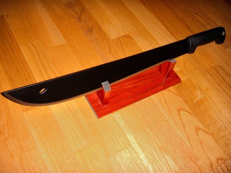  Machete completamente nuevo, sin uso , de la firma Cóndor, Modelo El Salvador, con hoja enteriza de acero 01