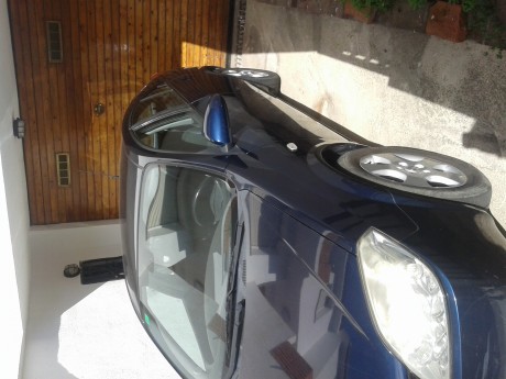 se vende nissan primera correas cambiadas aceite cambiado itv en regla pasada sin ningun fallo 120000 00