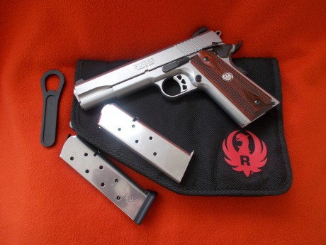 Buenos días:

Por no darle uso vendo pistola Ruger SR 1911 cal .45 ACP.

Incluye además extras originales,cargador 00