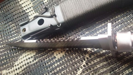 Vendo esta réplica exacta de un cuchillo Aitor Jungle King 1, nunca se ha usado, tiene un buen filo sólo 11