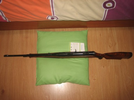 Vendo rifle Voere (Austriaco). Semiautomático, pero tiene un sistema para cambiar también a manual.30.06. 00