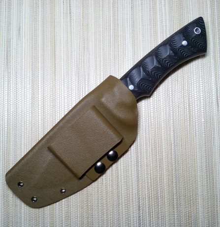 En venta dos fundas de kydex color marron de 2 mm para cuchillo Muela Rhino y Leatherman Wave.
Precios:24 10