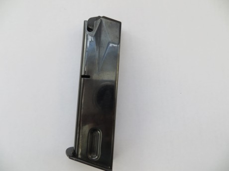 Cargador Llama M82, 30€. 01