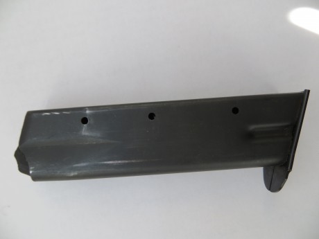 Cargador CZ75 25€ 00