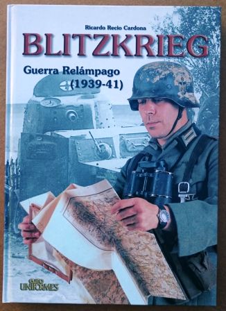 Hola compañeros pongo a la venta estos dos libros.El precio es sin portes
Militaría de la división azul 10