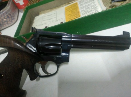 Pues vendo el manhurin que compre hace un par de meses por necesitar efectivo para otro proyecto
Hay un 12
