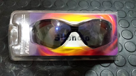 Hola se venden gafas tacticas Nemesis Silencio,

Estan completamente nuevas..
JAMAS HAN SIDO ULTILIZADAS

Las 02