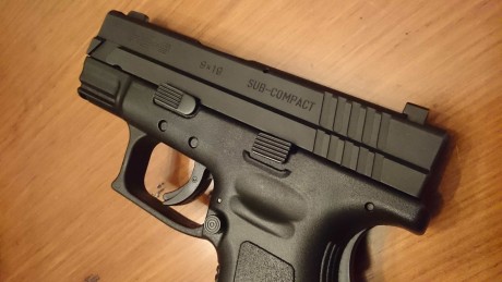 Hola a todos,

Pongo a la venta una de las mejores subcompactas del mercado: la Springfield XD subcompacta 11