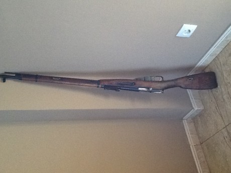 Hola. Vendo Mosin Nagan 91/30 . Necesito espacio para adquirir otras armas y naturalmente lo que no utilizo 02