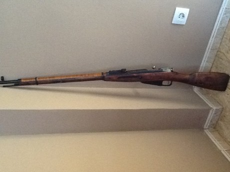 Hola. Vendo Mosin Nagan 91/30 . Necesito espacio para adquirir otras armas y naturalmente lo que no utilizo 00