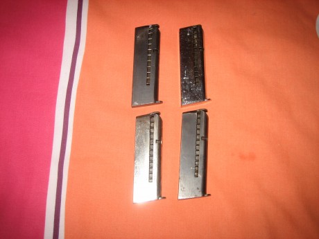 Hola vendo cargadores para Astra 3000 del 9mmC. a 35€ cada uno portes incluidos, si se compran en lote 00