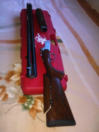 Sabe alguien donde se fábrica este arma?
Tengo encargada una y no se donde las fabrican que tardan en 70