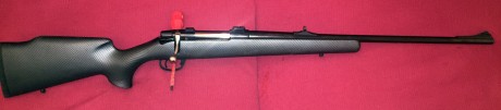 Vendo rifle cerrojo Zoli calibre 300 wm, culata con carrillera, estado impecable. incluyo bases y anillas 02
