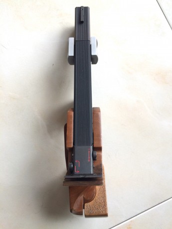 Hola a todos:
Se vende esta pistola Pardini HP del calibre 32  WC. Perfecta para Fuego Central. La compré 50