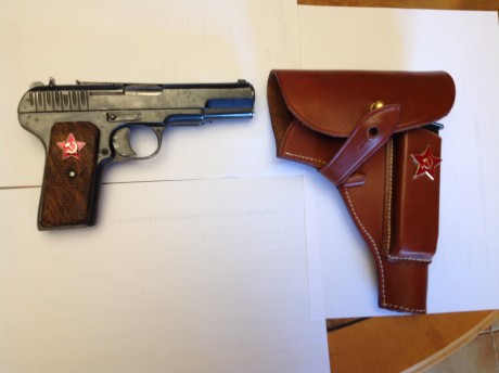 Hola a todos,

Pongo a la venta esta singular escopeta Norinco 1897 modelo Trenchgun, en calibre 12, réplica 30