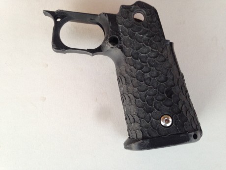 Vendo Grip  Extreme Shooter, DVC ADVANTAGE , STI GRIP, compatible con hi cap , STI, SPS, SVI etc. 
Excelente 01