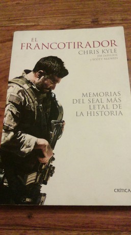 Vendo libro "El francotirador" por 12 euros más gastos de envío (5 euros). 00