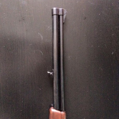 Vendo billin superpuesto,en impecable estado,tiene rail para monturas(visor) y polichoques intercambiables 01