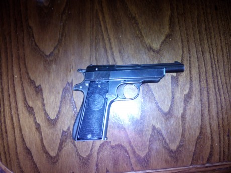 vendo esta star del 9 corto guiada en F , la pistola se encuentra en buen estado y tiene muy pocos tiros 00