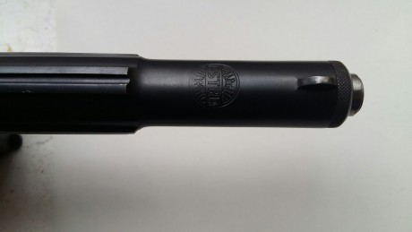 Vendo Pistola Astra 400 en Libro de Coleccionista, la Pistola esta perfecta como se puede ver en las fotos 12