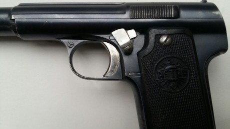 Vendo Pistola Astra 400 en Libro de Coleccionista, la Pistola esta perfecta como se puede ver en las fotos 11