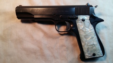 Vendo Pistola Star modelo A 9mm largo inutilizado por fresado en recamara logotipo de aviacion para poner 00