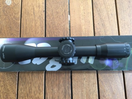 Por no dar uso, vendo este visor en perfectas condiciones.
Se trata de un Edgun 10x44 SF
Con tapas originales, 02