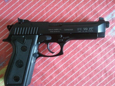 Un compañero me pide que le anuncie su pistola
Se trata de una taurus pt99 de 9mm
Para tratar lo que sea 01