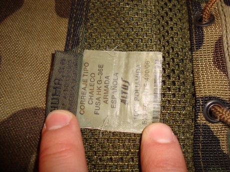 Muy buenas compañeros.

Vendo un Chaleco Porta equipo del Ejercito Español
Esta nuevo, tan apenas lo he 02