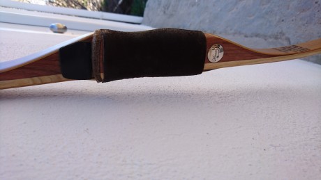 Arco long bow mileniun modelo mohican 68"-40#@ 28"
El arco es de fábrica canadiense,bien construido. 00