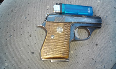 Me tengo que deshacer de mi Astra 7000 por tonterías de renovaciones.

Es la pistola más práctica que 00