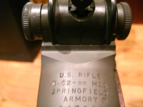 seguimos limpiando armeros,por no usar vendo M1A  M-14  muy buen estado y muy preciso
 calibre 243 w
 22