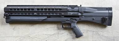 Realmente aplicar el sistema bullpup en escopetas es útil? No se, usando perdigones no le veo mucha utilidad, 70